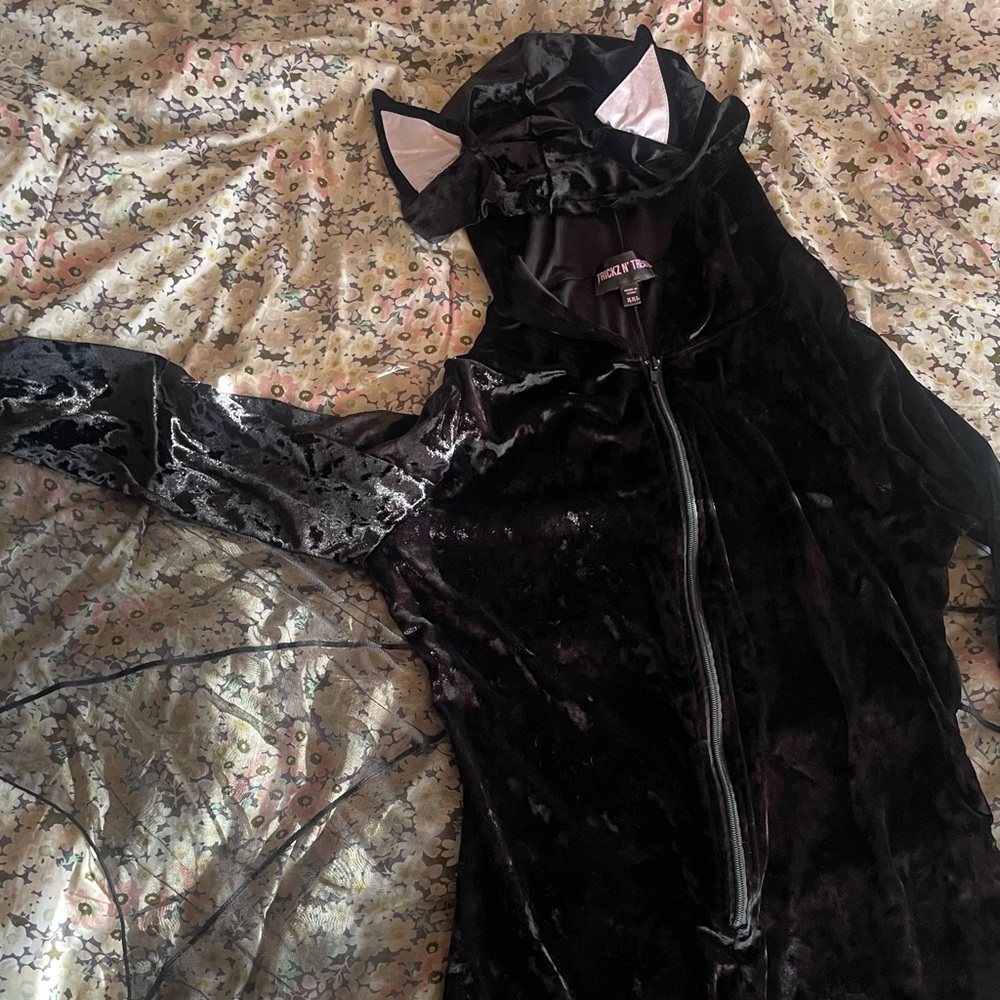 Dolls Kill Bat Velvet Onsie Costume 2X (XXL)